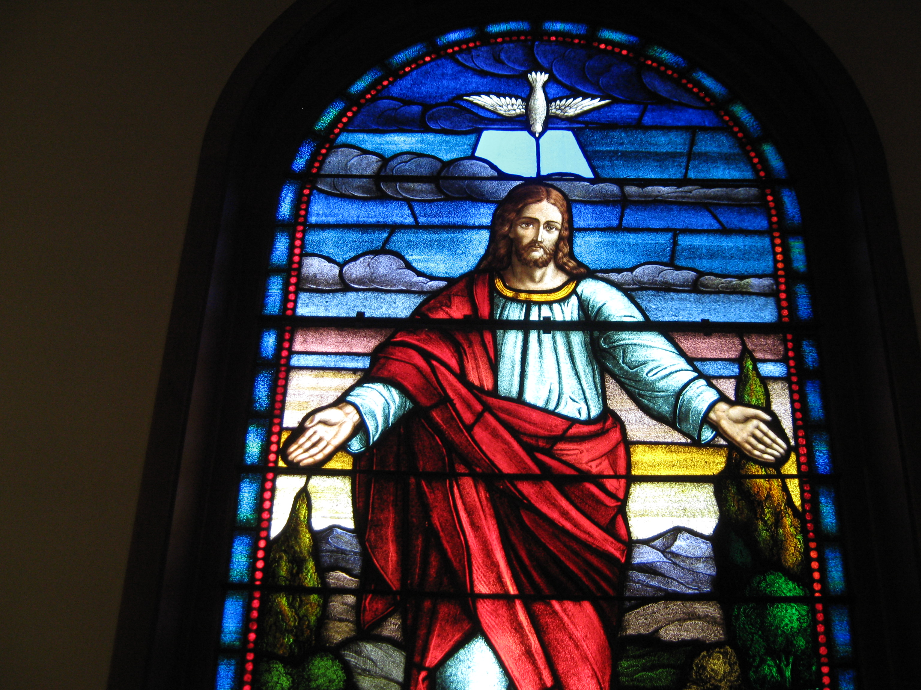 Jesus-with-Open-Arms-Stained-Glass-Window.JPG