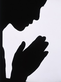 women-prayer.jpg